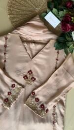 SZ1375 - Pure Chinnon Straight Suit Set