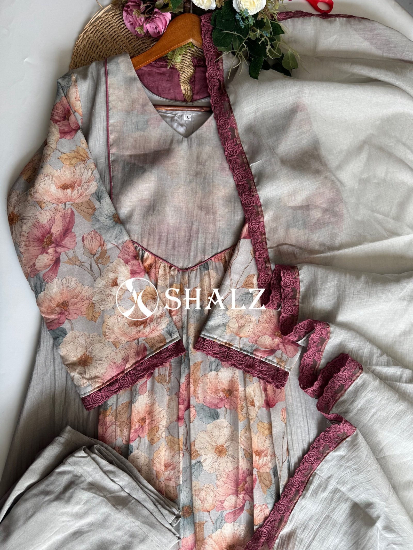 31c43ffc-fb79-473a-92a8-c5fe0932d219 SZ1525 - Banarasi Mul chanderi Suit Set - Image 1