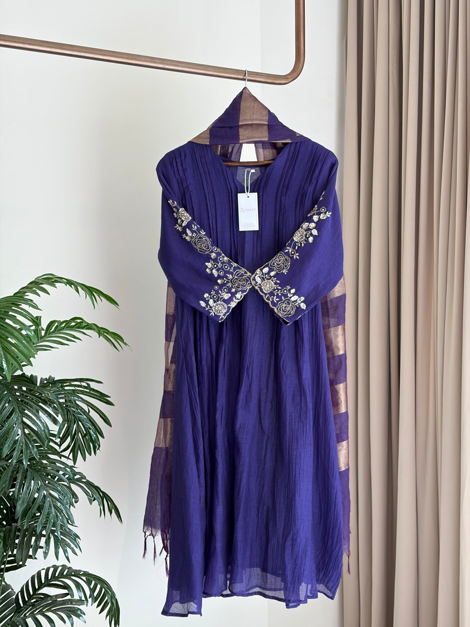 img_3972 SZ1549 - Mul Chanderi Suit Set - Image 1